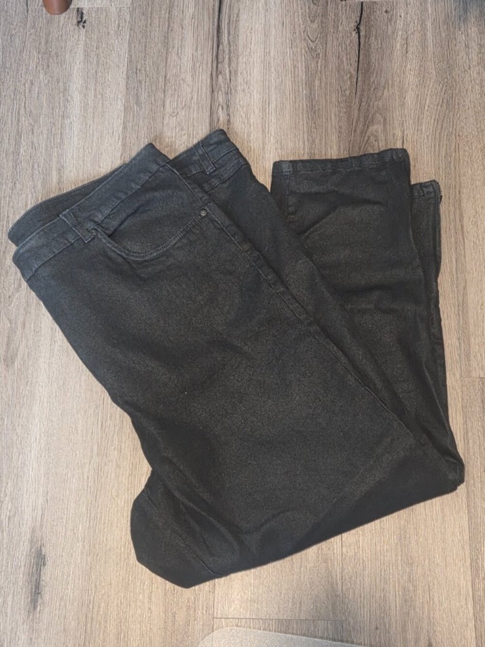 Universal Standard Skinny Jeans | Plus Size 24 | Black Sheen + Zipper Ankles